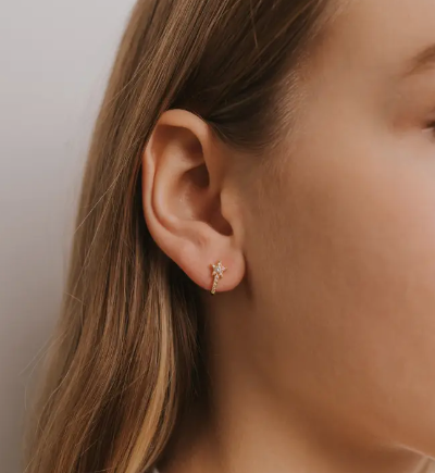 Shooting Star Huggie Earring | Gold
