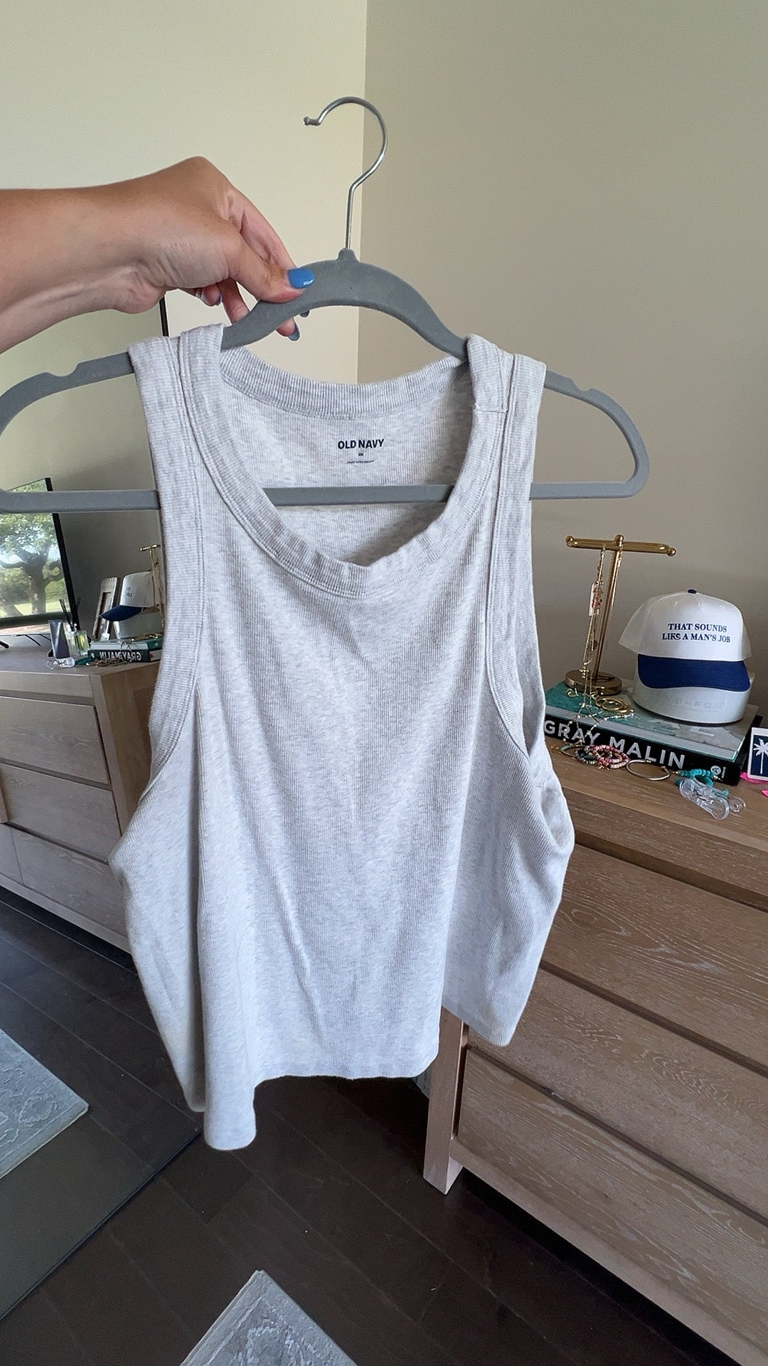 Tarin's Closet--Old Navy Rib Knit Tank Top | Grey